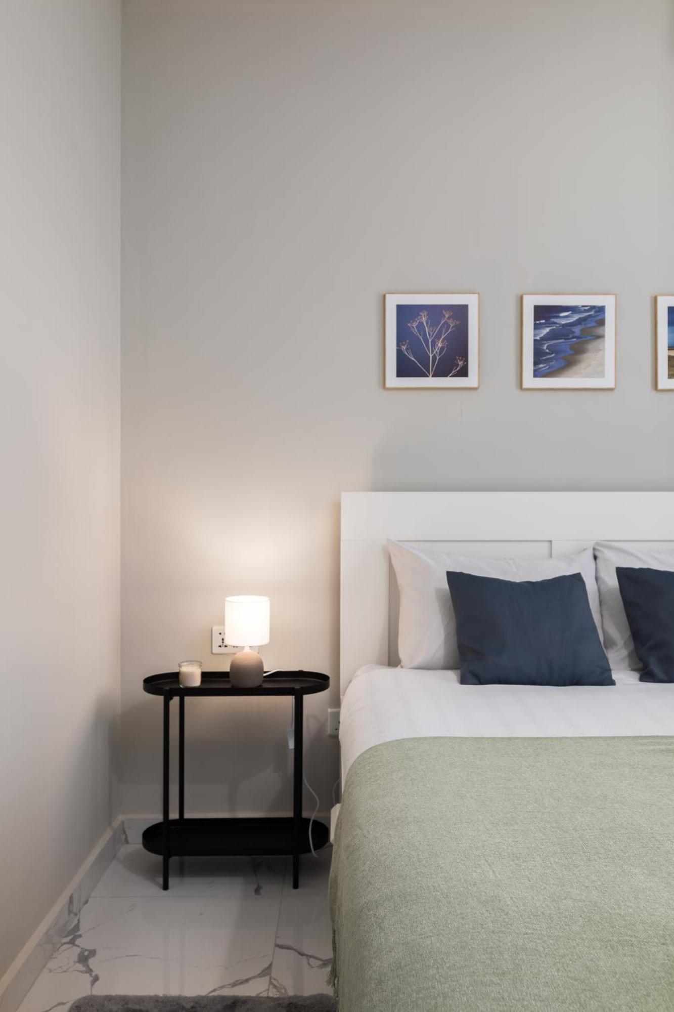Modern 2Br Cosy Apartment With Large Terrace - Close To Manoel Island & Tigne Shopping Mall Sliema Zewnętrze zdjęcie
