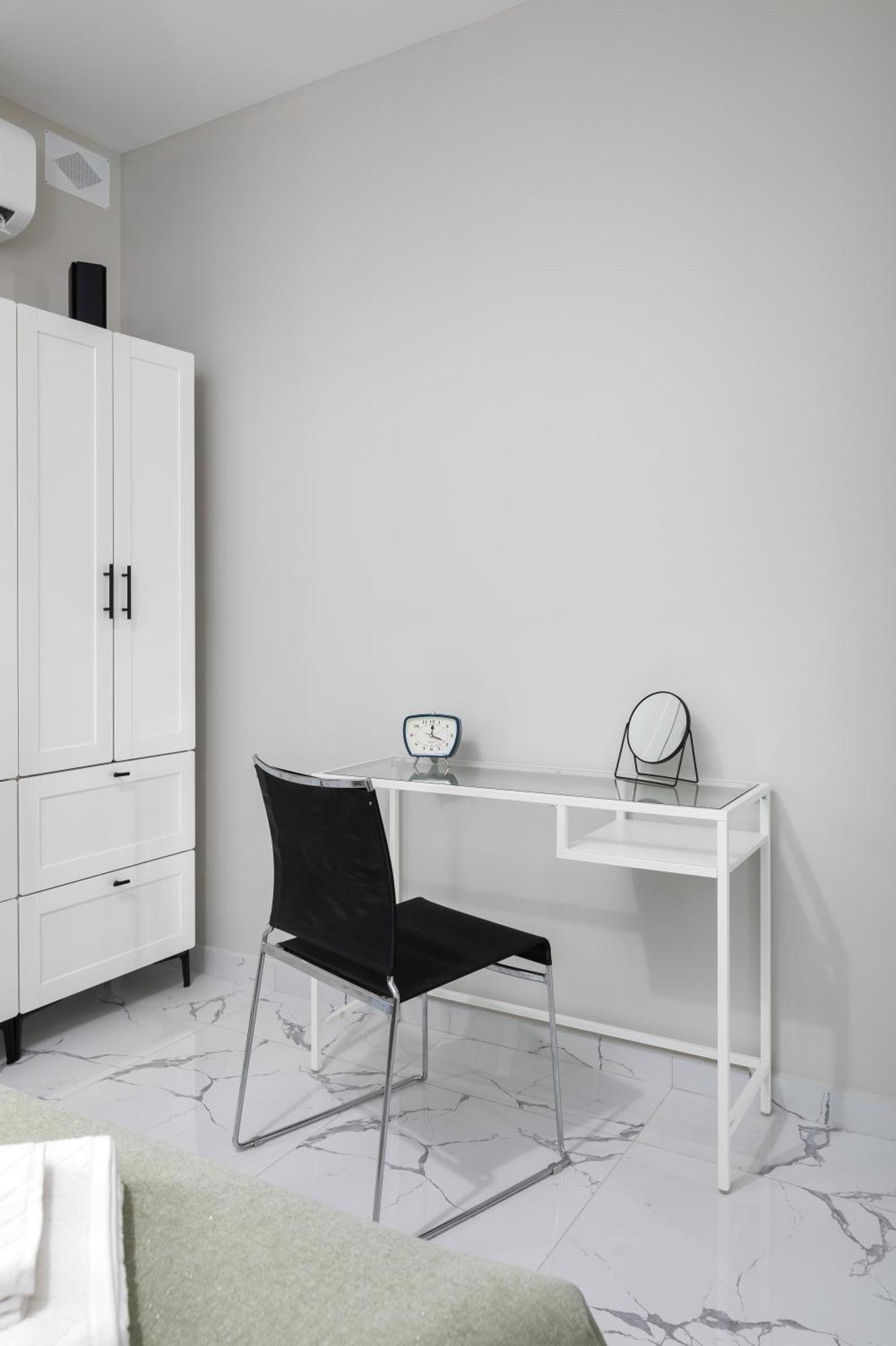 Modern 2Br Cosy Apartment With Large Terrace - Close To Manoel Island & Tigne Shopping Mall Sliema Zewnętrze zdjęcie