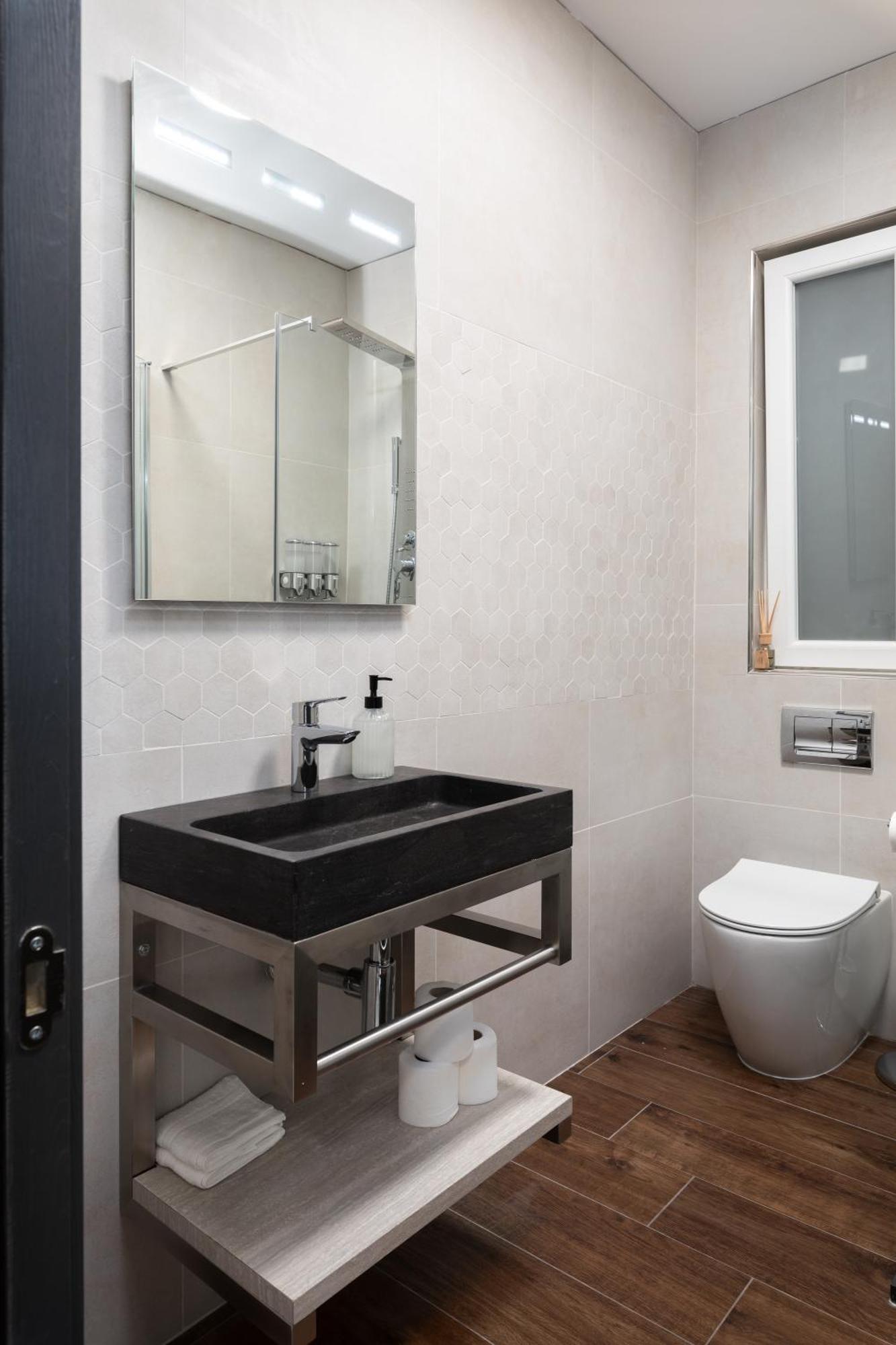 Modern 2Br Cosy Apartment With Large Terrace - Close To Manoel Island & Tigne Shopping Mall Sliema Zewnętrze zdjęcie